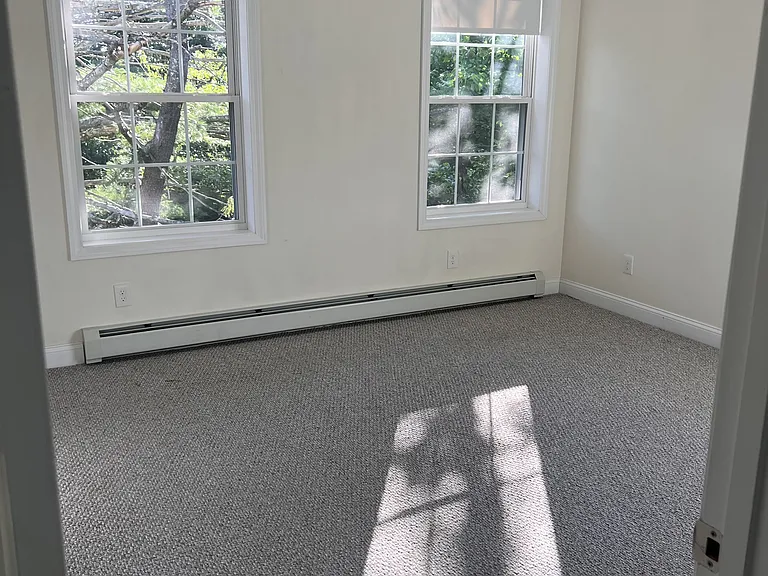 5 Tucker Dr — Photo 8