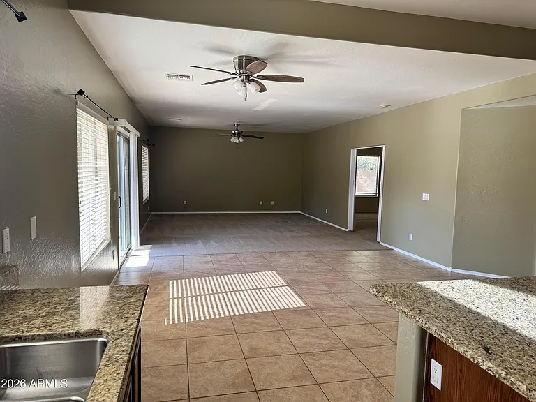 1733 E Primera Dr — Photo 7