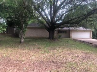 1903 Springridge Dr, Jackson, MS 39211