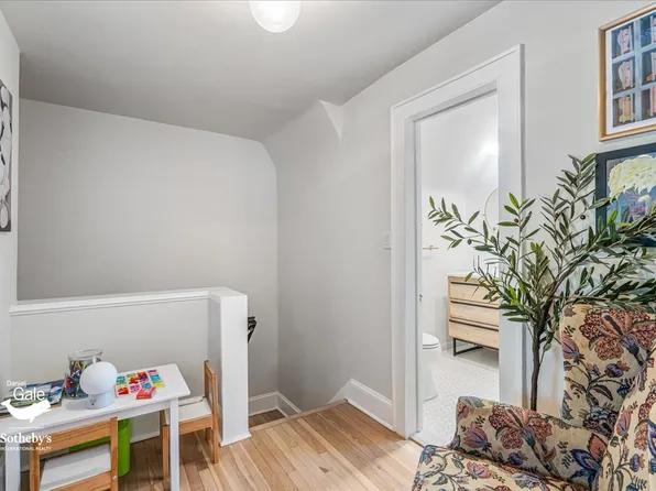 116-33 Union Turnpike image 24 of 40