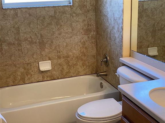 5th image of 5891 Ansley Way #1