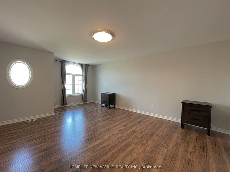 2276 Whistling Springs Cres — Photo 12