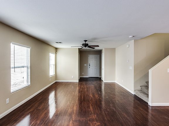 5th image of 8820 First Lady Ave