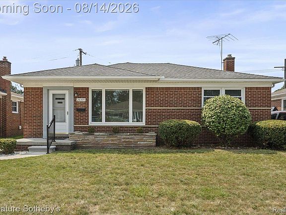 2nd image of 28399 Palmer Blvd