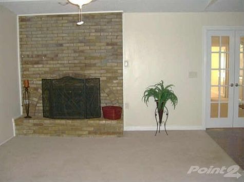 1st image of 607 Debra Dr