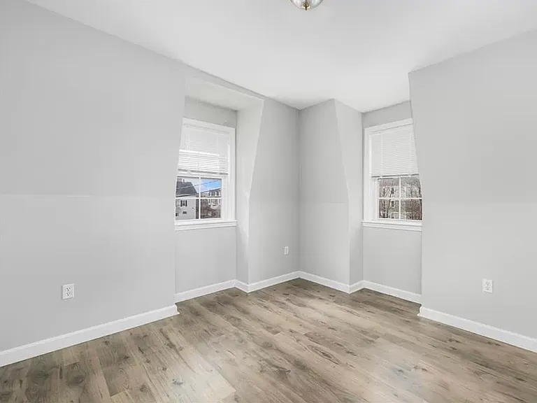 86 Grove St #2 — Photo 10