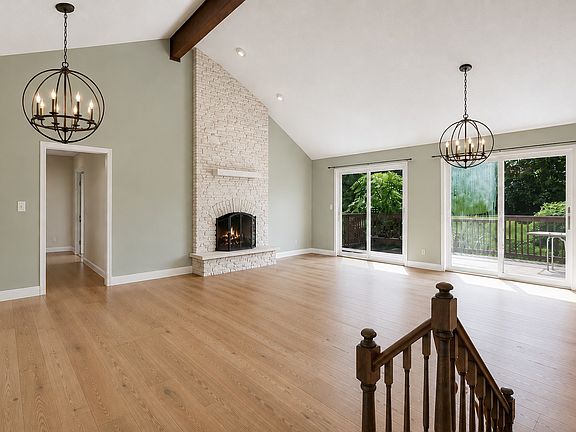 3rd image of 14575 W Country Lane Dr