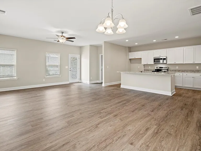 1466 Summergate Dr — Photo 23