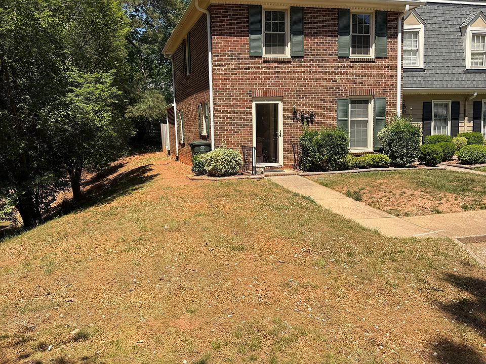 1st image of 3132 Westbury Dr