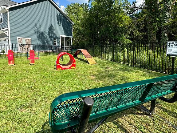 5th image of 3620 Apies St Lot 33