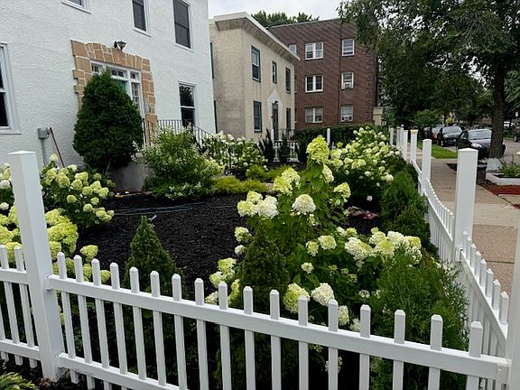 4th image of 2717 Girard Ave S APT 101