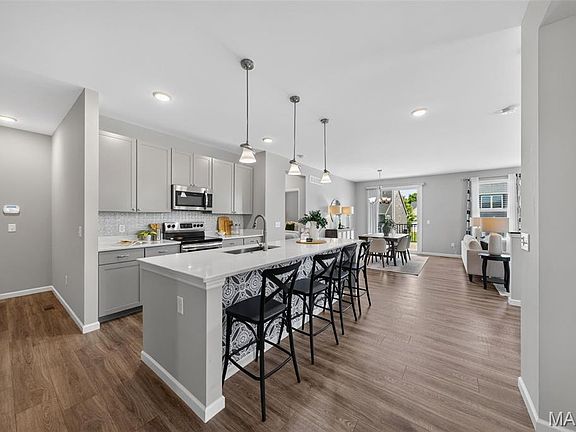 4th image of 206 Knob Creek Ct