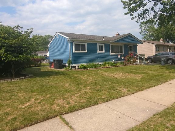 3rd image of 32142 Melton St