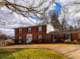 230 River Bend Dr, Chesterfield, MO 63017