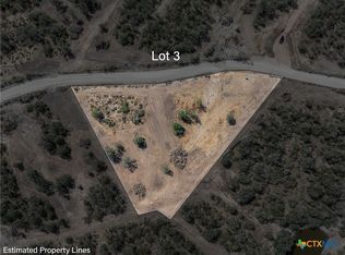 3 County Road 211, Smiley, TX 78159