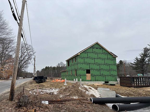 5th image of 105 Sewalls Falls Road