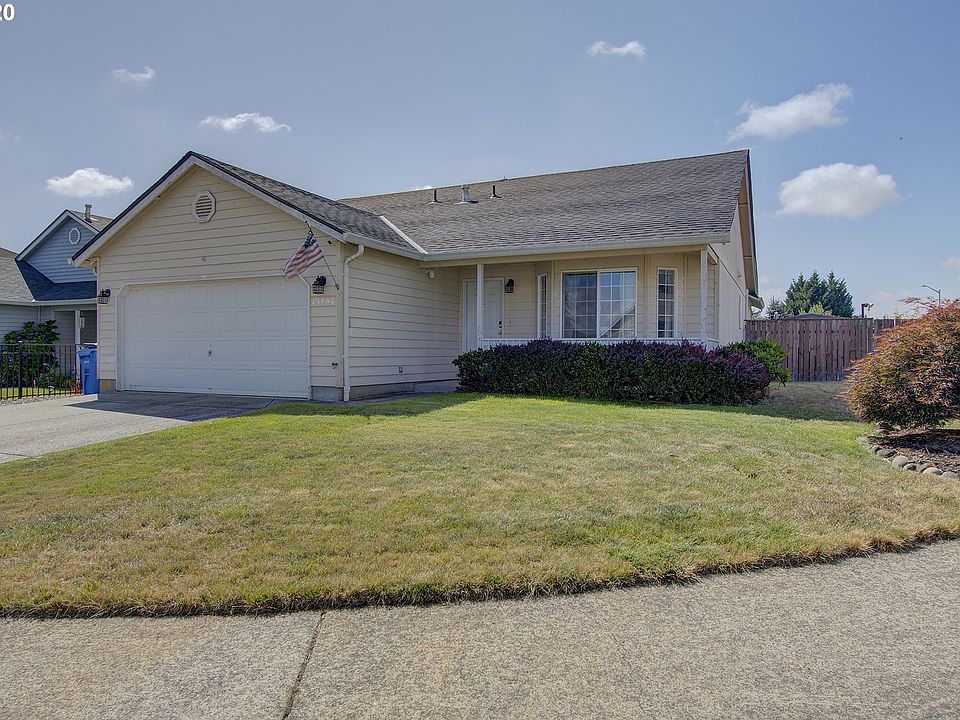 1st image of 15807 NE 91st St
