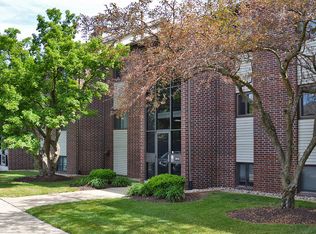 3312 Devonwood Hills Dr NE #C, Grand Rapids, MI 49525