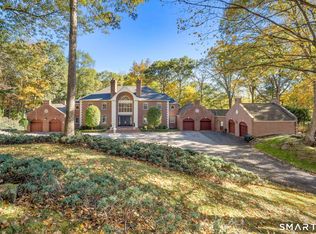 177 Long Close Rd, Stamford, CT 06902