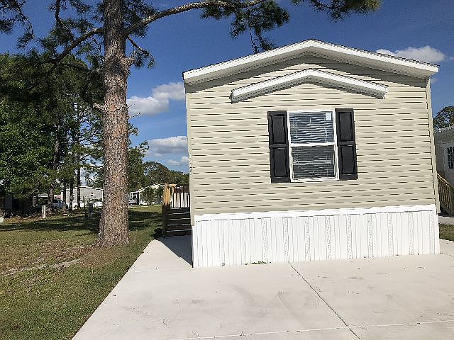 1st image of 1725 Sunburst Dr #429