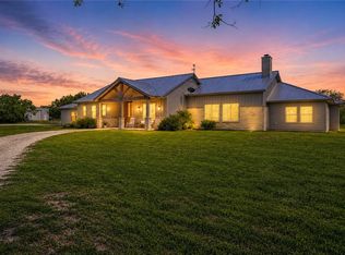 6137 Main St, Mathis, TX 78368