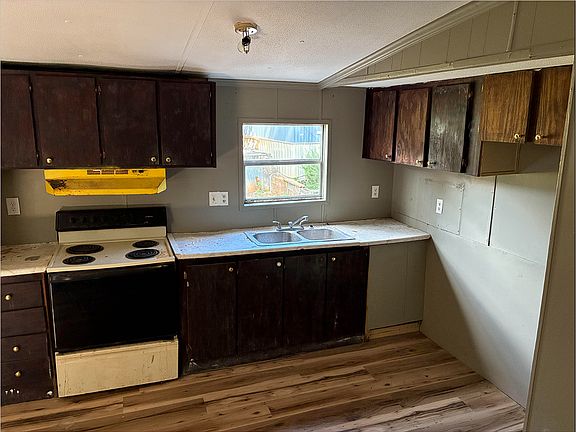 4th image of 2121 Barry St #Oc-63