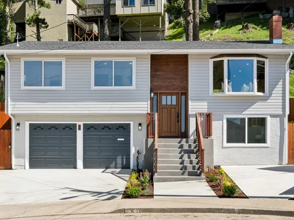 2 Celia Ct, Pacifica, CA 94044
