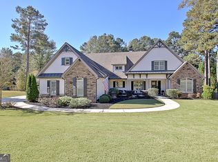 214 Northwynn Dr, Sharpsburg, GA 30277