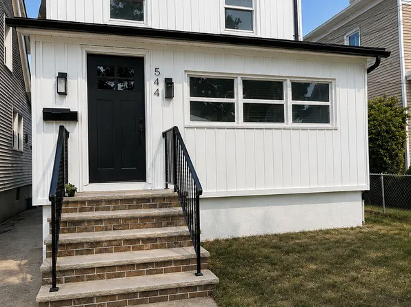 544 1st St, Carlstadt, NJ 07072