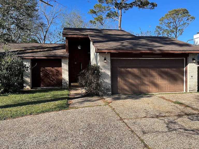 3605 Trailwood Dr — Photo 1