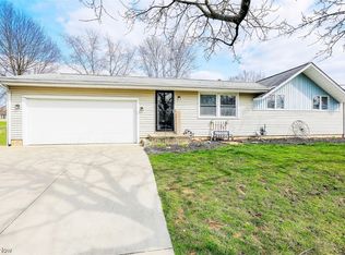 3500 Stillmeadow Ave SW, Canton, OH 44706