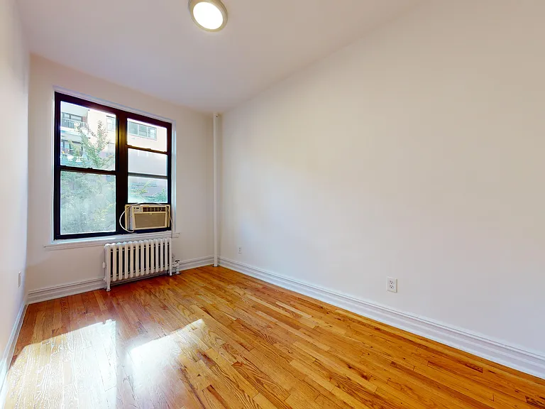 230 E 87th St #4A — Photo 5