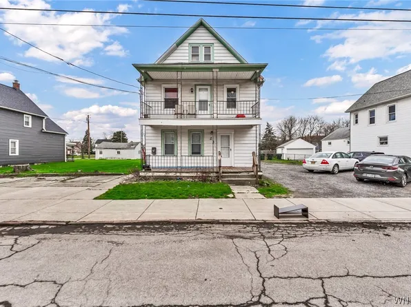 23 Laverack Ave, Depew, NY 14043