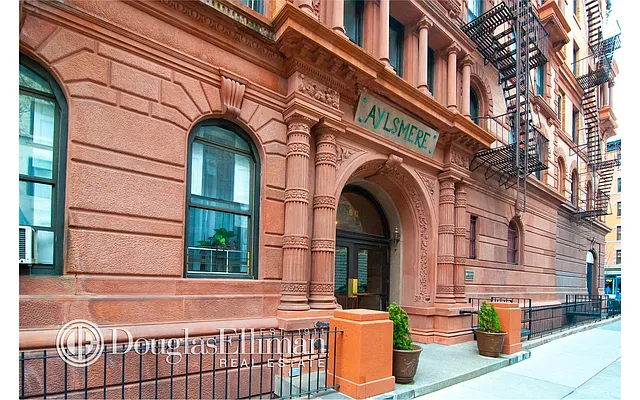 Rented by Douglas Elliman | media 11