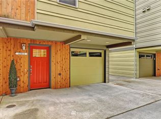 12546 35th Ave NE APT B, Seattle, WA 98125