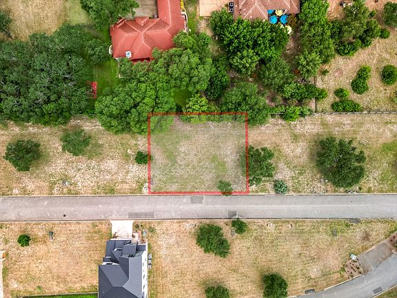 3rd image of 2424 Bruin Dr #33