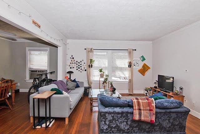 1st image of 1920 Richmond Ave