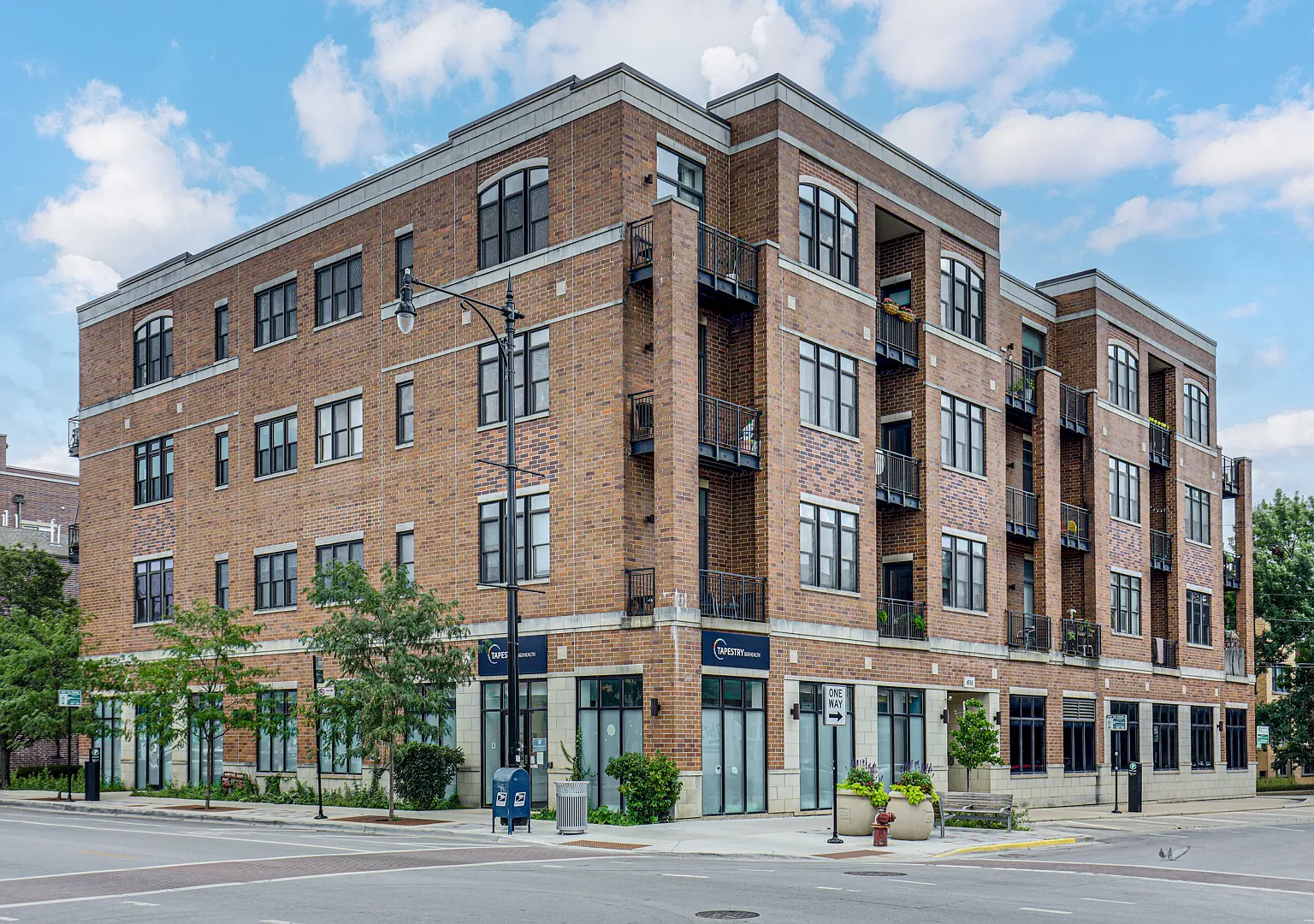 2 bed, 1103 sqft, $3,450 — Photo 1