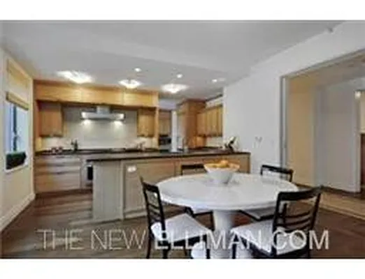 Rented by Douglas Elliman | media 31