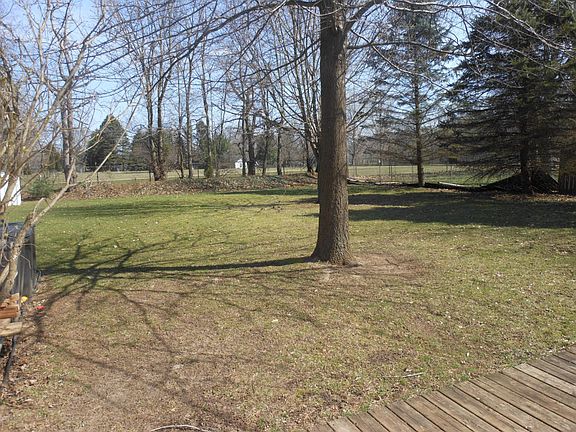 3rd image of 10297 S Arrowhead Dr