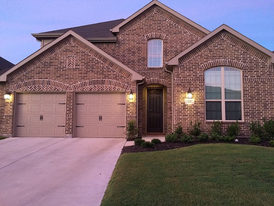 1st image of 1109 Crest Breeze Dr