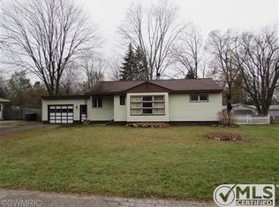 1261 Schuler St, Muskegon, MI 49445