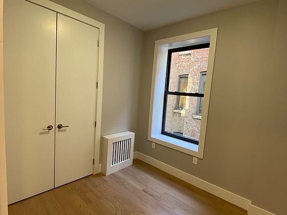 5th image of 166 W 129th St #54A