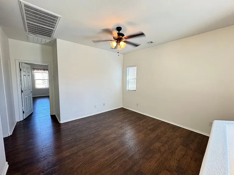 8123 Mosaic Sunrise Ln — Photo 11