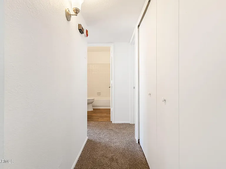 1280 Plaza Maria #B — Photo 4