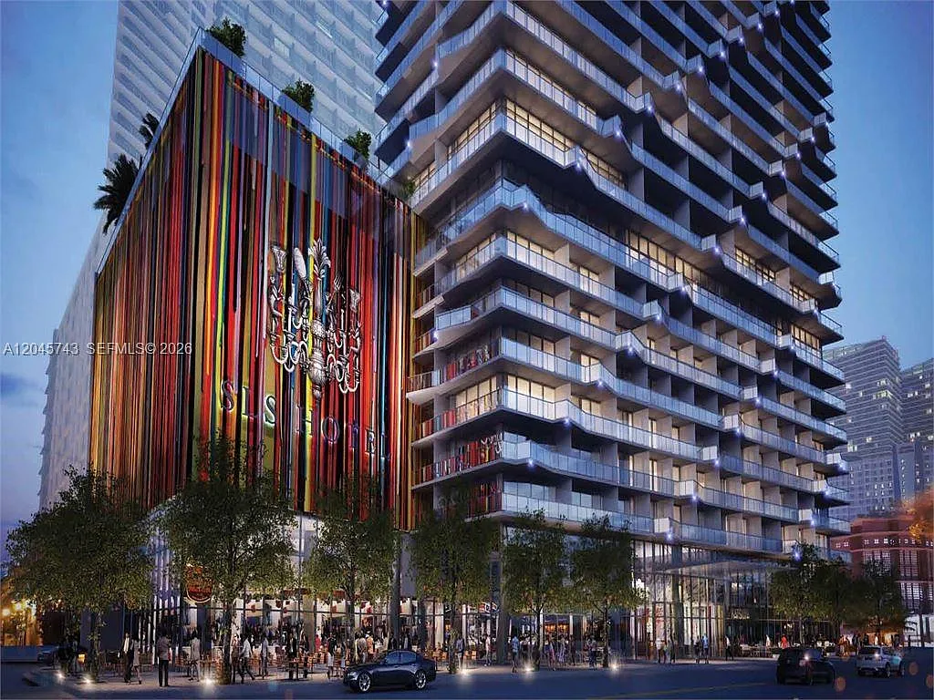 Sls Brickell — Photo 2