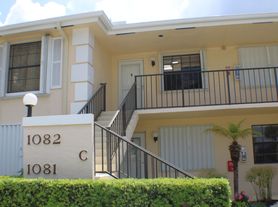 1082 Keystone Dr, Jupiter, FL