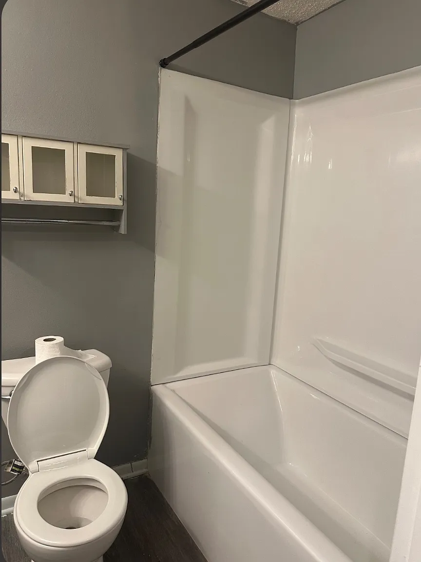 2 bed, 1100 sqft, $1,175 — Photo 3