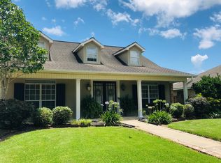 530 Crenshaw St, Berwick, LA 70342