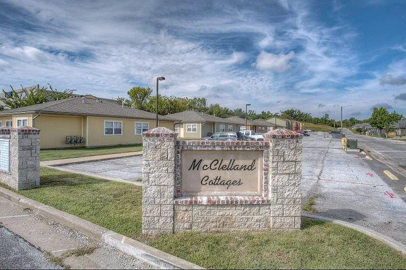 McClelland Blvd, Joplin — Photo 2